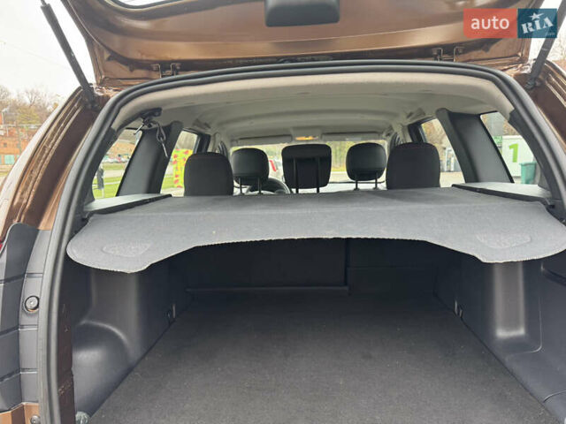 Коричневий Дачія Duster, об'ємом двигуна 1.6 л та пробігом 183 тис. км за 10499 $, фото 9 на Automoto.ua