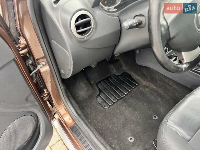 Коричневый Дачия Duster, объемом двигателя 1.5 л и пробегом 242 тыс. км за 7950 $, фото 34 на Automoto.ua