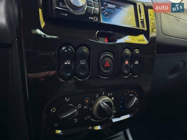Коричневий Дачія Duster, об'ємом двигуна 1.6 л та пробігом 118 тис. км за 8690 $, фото 75 на Automoto.ua