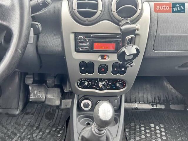 Коричневый Дачия Duster, объемом двигателя 1.5 л и пробегом 242 тыс. км за 7950 $, фото 41 на Automoto.ua