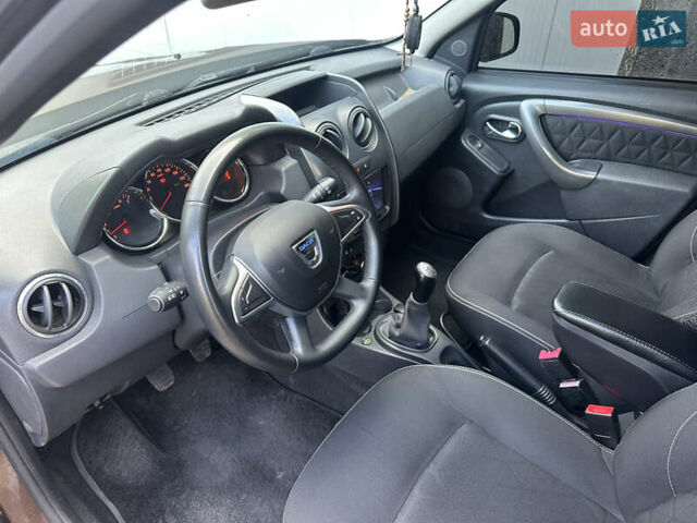Коричневый Дачия Duster, объемом двигателя 1.6 л и пробегом 189 тыс. км за 9000 $, фото 31 на Automoto.ua