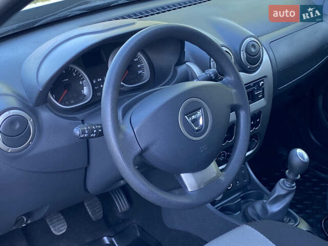 Коричневый Дачия Duster, объемом двигателя 1.6 л и пробегом 180 тыс. км за 9400 $, фото 15 на Automoto.ua