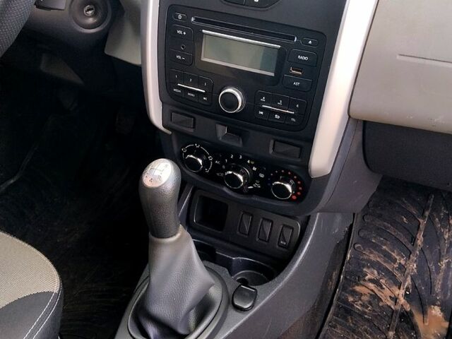 Коричневий Дачія Duster, об'ємом двигуна 1.6 л та пробігом 173 тис. км за 8400 $, фото 4 на Automoto.ua