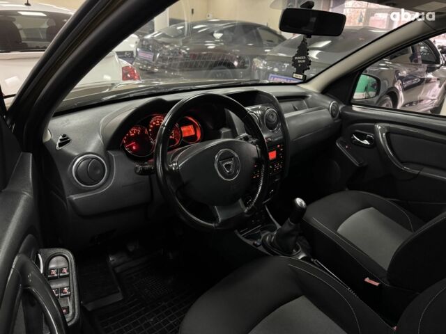 Коричневый Дачия Duster, объемом двигателя 0 л и пробегом 187 тыс. км за 10400 $, фото 12 на Automoto.ua