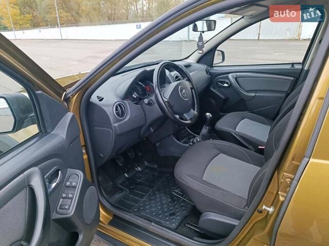 Дачія Duster 2017 у Києві на Automoto.ua Коричневий Дачія Duster, об'ємом двигуна 1.6 л та пробігом 187 тис. км за 9999 $, фото 9 на Automoto.ua