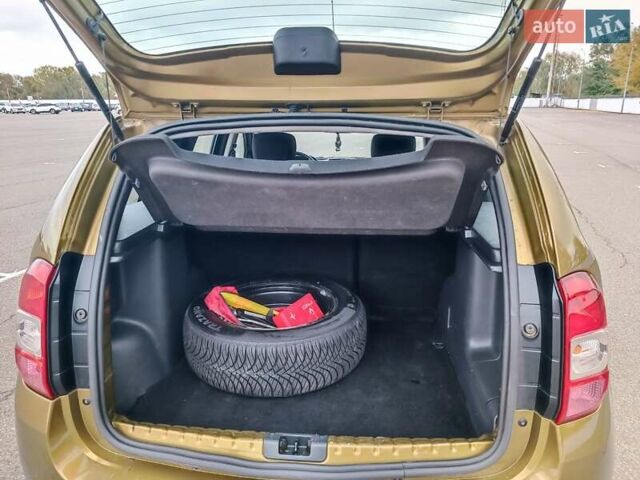 Дачія Duster 2017 у Києві на Automoto.ua Коричневий Дачія Duster, об'ємом двигуна 1.6 л та пробігом 187 тис. км за 9999 $, фото 11 на Automoto.ua