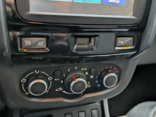 Коричневий Дачія Duster, об'ємом двигуна 1.5 л та пробігом 168 тис. км за 9780 $, фото 16 на Automoto.ua