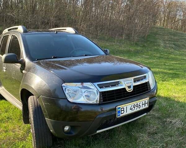 Дачия Duster, объемом двигателя 1.5 л и пробегом 240 тыс. км за 8300 $, фото 10 на Automoto.ua