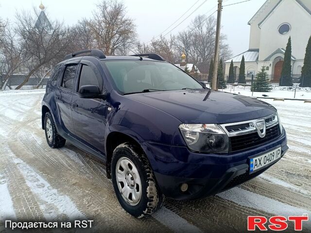 Дачия Duster, объемом двигателя 1.6 л и пробегом 178 тыс. км за 8250 $, фото 1 на Automoto.ua