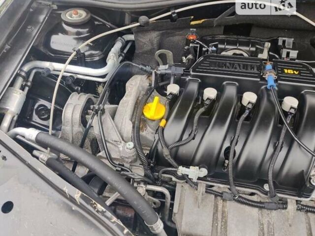 Дачия Duster, объемом двигателя 1.6 л и пробегом 176 тыс. км за 7200 $, фото 21 на Automoto.ua