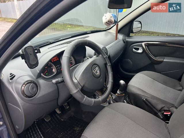 Дачія Duster, об'ємом двигуна 1.6 л та пробігом 292 тис. км за 6900 $, фото 8 на Automoto.ua