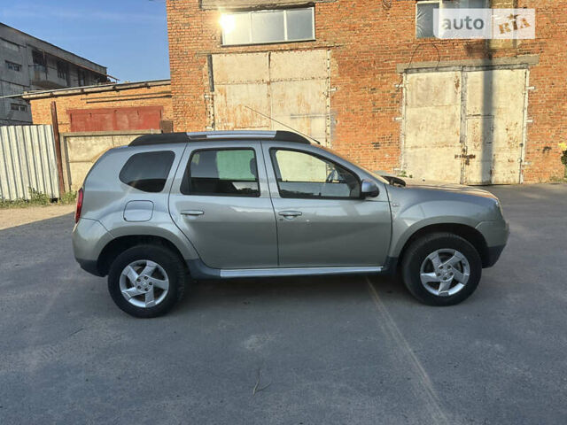 Дачия Duster, объемом двигателя 1.5 л и пробегом 197 тыс. км за 9500 $, фото 4 на Automoto.ua