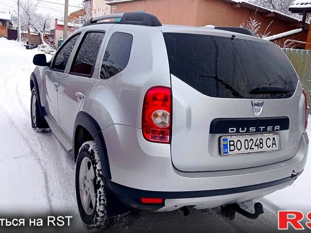 Дачия Duster, объемом двигателя 1.5 л и пробегом 202 тыс. км за 8900 $, фото 3 на Automoto.ua