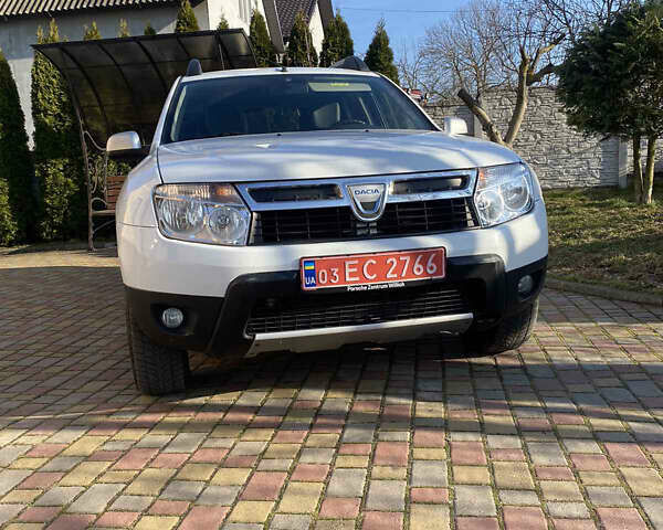 Дачія Duster, об'ємом двигуна 1.5 л та пробігом 215 тис. км за 8300 $, фото 21 на Automoto.ua