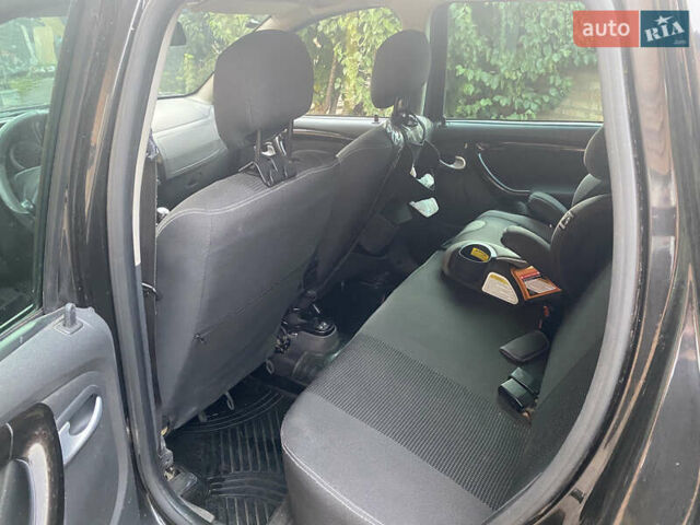 Дачия Duster, объемом двигателя 1.46 л и пробегом 199 тыс. км за 8500 $, фото 9 на Automoto.ua