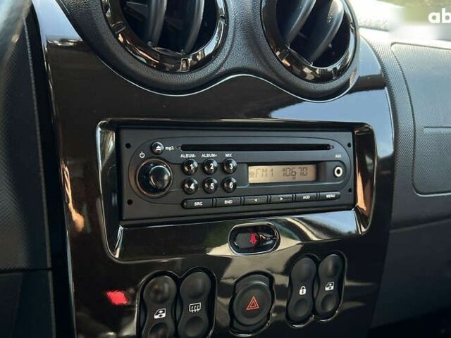 Дачія Duster, об'ємом двигуна 1.5 л та пробігом 216 тис. км за 9200 $, фото 16 на Automoto.ua