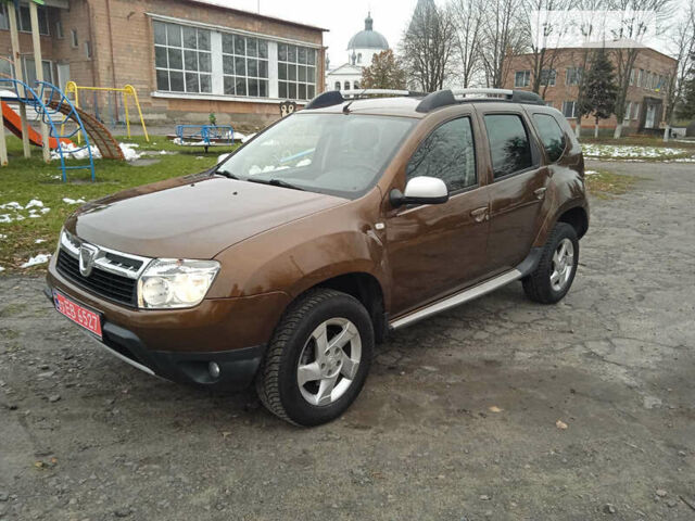 Дачия Duster, объемом двигателя 1.6 л и пробегом 188 тыс. км за 9300 $, фото 5 на Automoto.ua