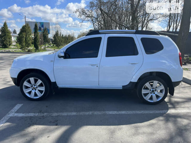 Дачия Duster, объемом двигателя 1.6 л и пробегом 199 тыс. км за 8500 $, фото 4 на Automoto.ua