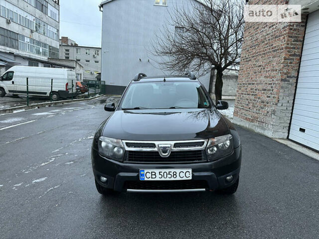 Дачия Duster, объемом двигателя 1.46 л и пробегом 199 тыс. км за 8900 $, фото 2 на Automoto.ua