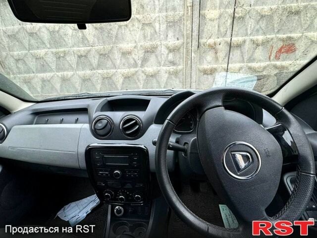 Дачія Duster, об'ємом двигуна 1.5 л та пробігом 125 тис. км за 4080 $, фото 2 на Automoto.ua