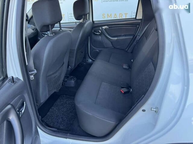 Дачия Duster, объемом двигателя 1.6 л и пробегом 203 тыс. км за 9950 $, фото 14 на Automoto.ua