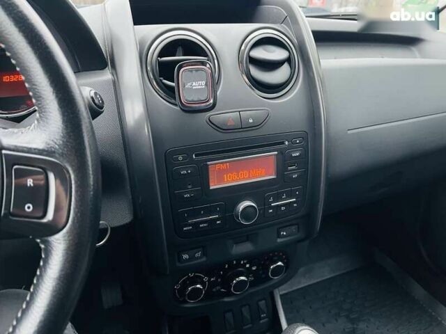Дачия Duster, объемом двигателя 1.2 л и пробегом 103 тыс. км за 8999 $, фото 21 на Automoto.ua