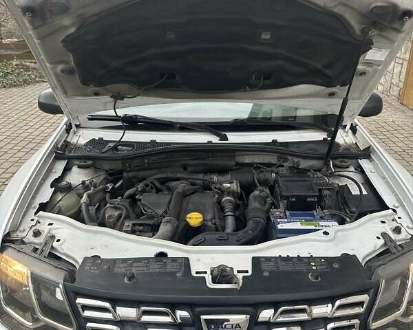 Дачія Duster, об'ємом двигуна 1.5 л та пробігом 170 тис. км за 10800 $, фото 12 на Automoto.ua