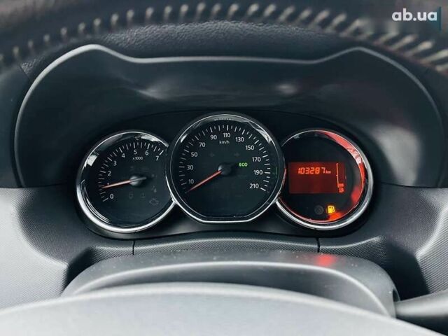 Дачия Duster, объемом двигателя 1.2 л и пробегом 103 тыс. км за 8999 $, фото 18 на Automoto.ua