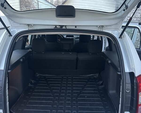 Дачія Duster, об'ємом двигуна 1.5 л та пробігом 170 тис. км за 10800 $, фото 1 на Automoto.ua