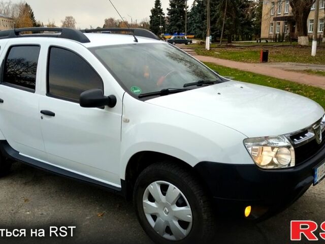 Дачия Duster, объемом двигателя 1.6 л и пробегом 107 тыс. км за 9850 $, фото 3 на Automoto.ua