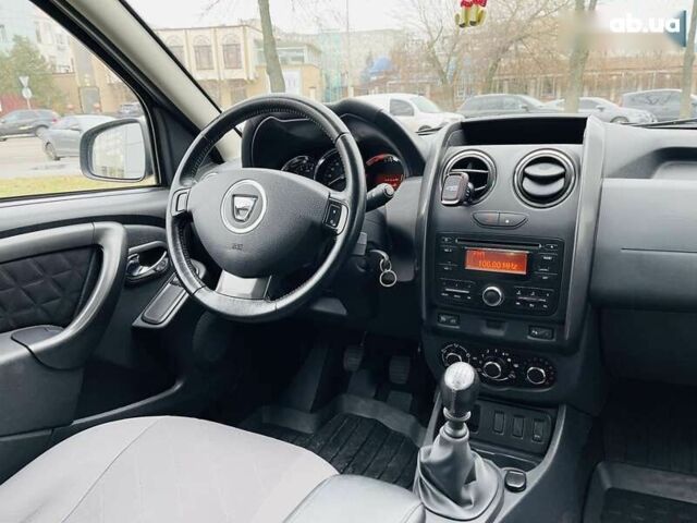 Дачия Duster, объемом двигателя 1.2 л и пробегом 103 тыс. км за 8999 $, фото 10 на Automoto.ua