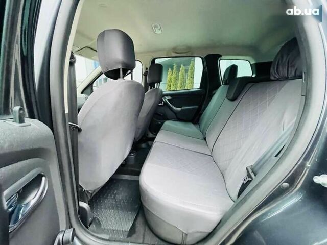 Дачия Duster, объемом двигателя 1.2 л и пробегом 103 тыс. км за 8999 $, фото 17 на Automoto.ua