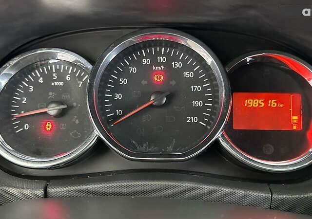 Дачия Duster, объемом двигателя 1.5 л и пробегом 198 тыс. км за 11950 $, фото 10 на Automoto.ua
