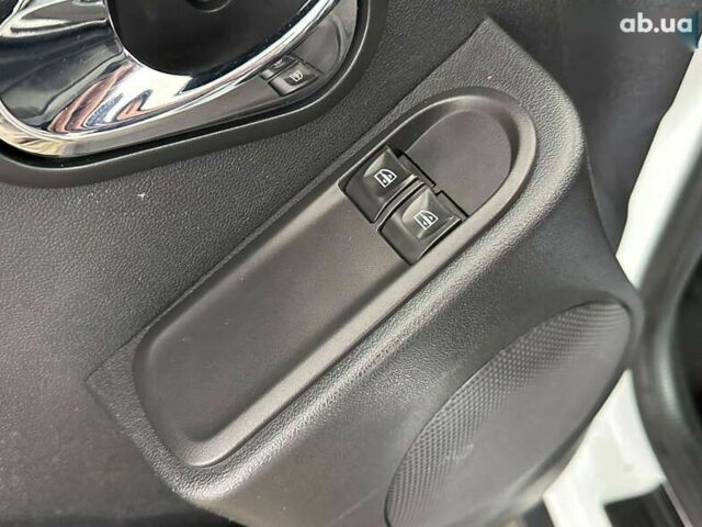 Дачия Duster, объемом двигателя 1.5 л и пробегом 198 тыс. км за 11950 $, фото 14 на Automoto.ua