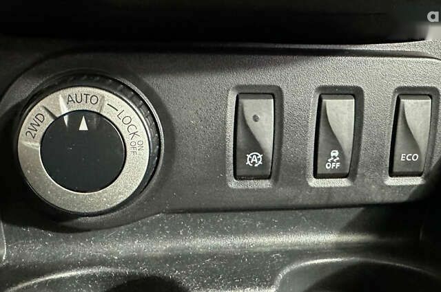 Дачия Duster, объемом двигателя 1.5 л и пробегом 198 тыс. км за 11950 $, фото 18 на Automoto.ua