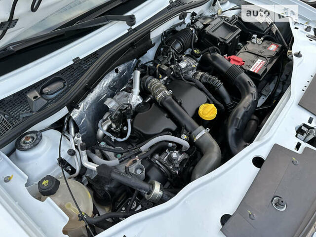 Дачія Duster, об'ємом двигуна 1.5 л та пробігом 116 тис. км за 12199 $, фото 97 на Automoto.ua