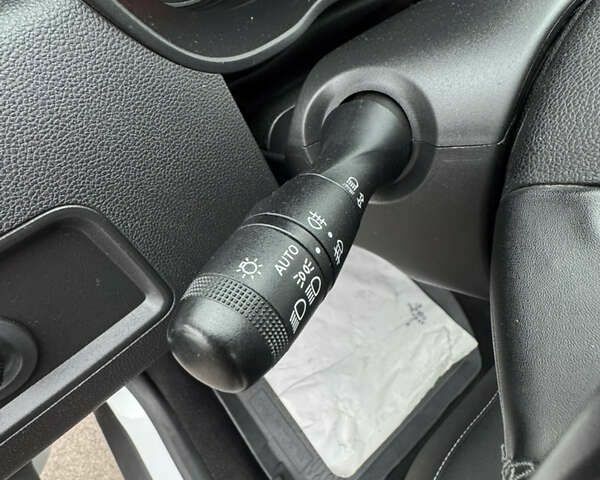 Дачия Duster, объемом двигателя 0 л и пробегом 251 тыс. км за 12900 $, фото 12 на Automoto.ua