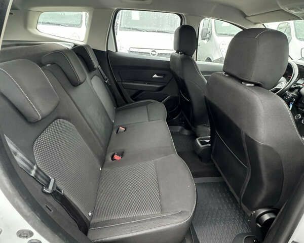 Дачия Duster, объемом двигателя 0 л и пробегом 251 тыс. км за 12900 $, фото 24 на Automoto.ua