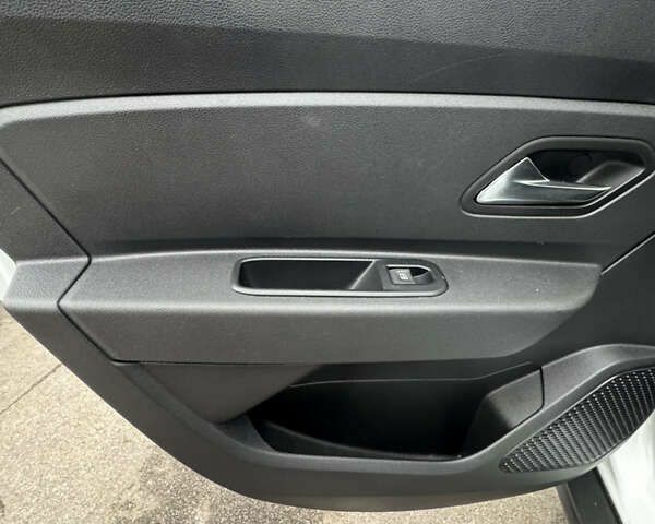 Дачия Duster, объемом двигателя 0 л и пробегом 251 тыс. км за 12900 $, фото 20 на Automoto.ua
