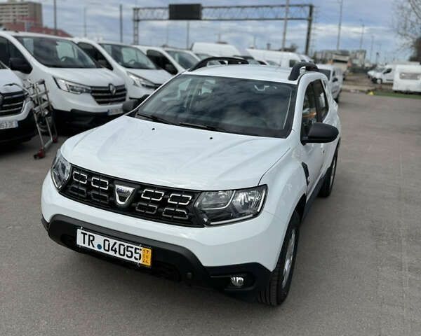 Дачия Duster, объемом двигателя 1.5 л и пробегом 148 тыс. км за 17900 $, фото 4 на Automoto.ua