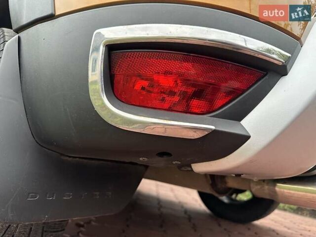 Желтый Дачия Duster, объемом двигателя 1.6 л и пробегом 165 тыс. км за 12900 $, фото 33 на Automoto.ua