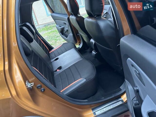 Желтый Дачия Duster, объемом двигателя 1.6 л и пробегом 165 тыс. км за 12900 $, фото 31 на Automoto.ua