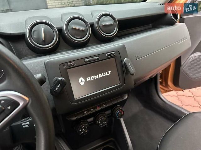 Желтый Дачия Duster, объемом двигателя 1.6 л и пробегом 165 тыс. км за 12900 $, фото 35 на Automoto.ua