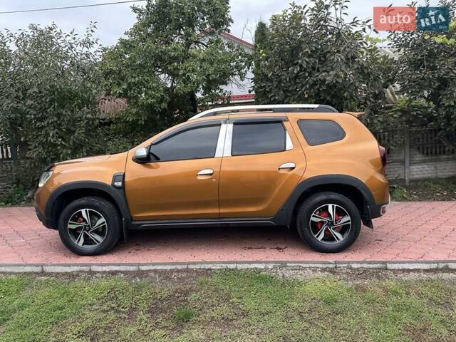 Желтый Дачия Duster, объемом двигателя 1.6 л и пробегом 165 тыс. км за 12900 $, фото 5 на Automoto.ua