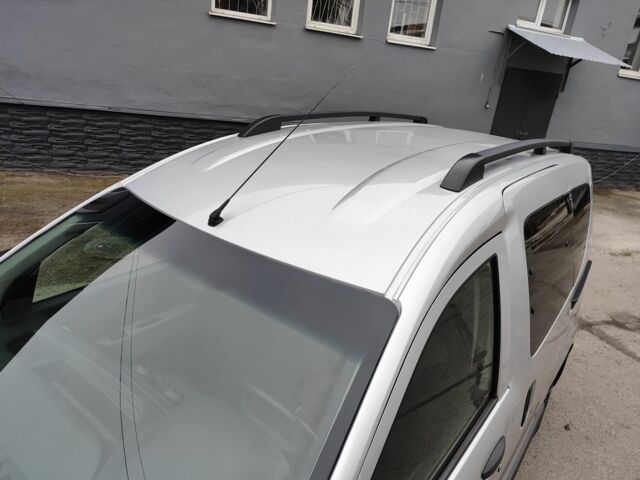 Серый Дачия Duster, объемом двигателя 1.6 л и пробегом 210 тыс. км за 6500 $, фото 18 на Automoto.ua