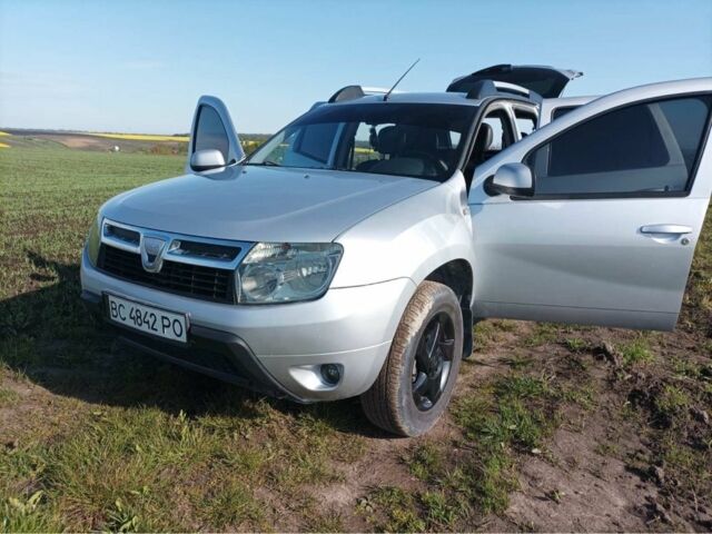 Серый Дачия Duster, объемом двигателя 1.5 л и пробегом 215 тыс. км за 7700 $, фото 19 на Automoto.ua