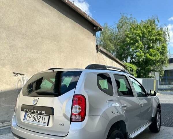 Сірий Дачія Duster, об'ємом двигуна 1.5 л та пробігом 200 тис. км за 3700 $, фото 6 на Automoto.ua