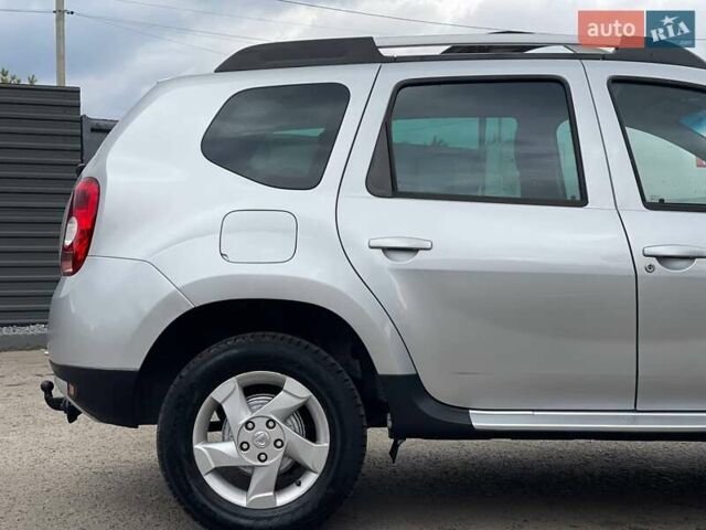 Серый Дачия Duster, объемом двигателя 1.6 л и пробегом 146 тыс. км за 8650 $, фото 16 на Automoto.ua