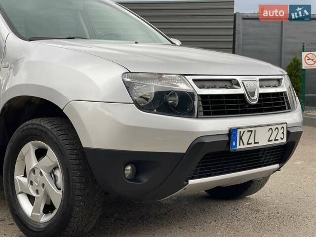 Серый Дачия Duster, объемом двигателя 1.6 л и пробегом 146 тыс. км за 8650 $, фото 10 на Automoto.ua