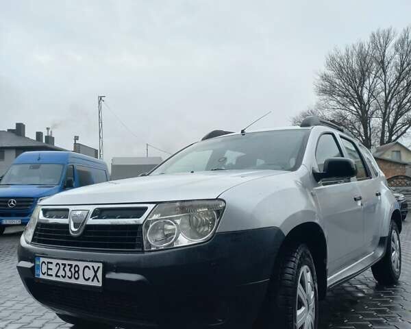 Серый Дачия Duster, объемом двигателя 1.5 л и пробегом 248 тыс. км за 8350 $, фото 2 на Automoto.ua